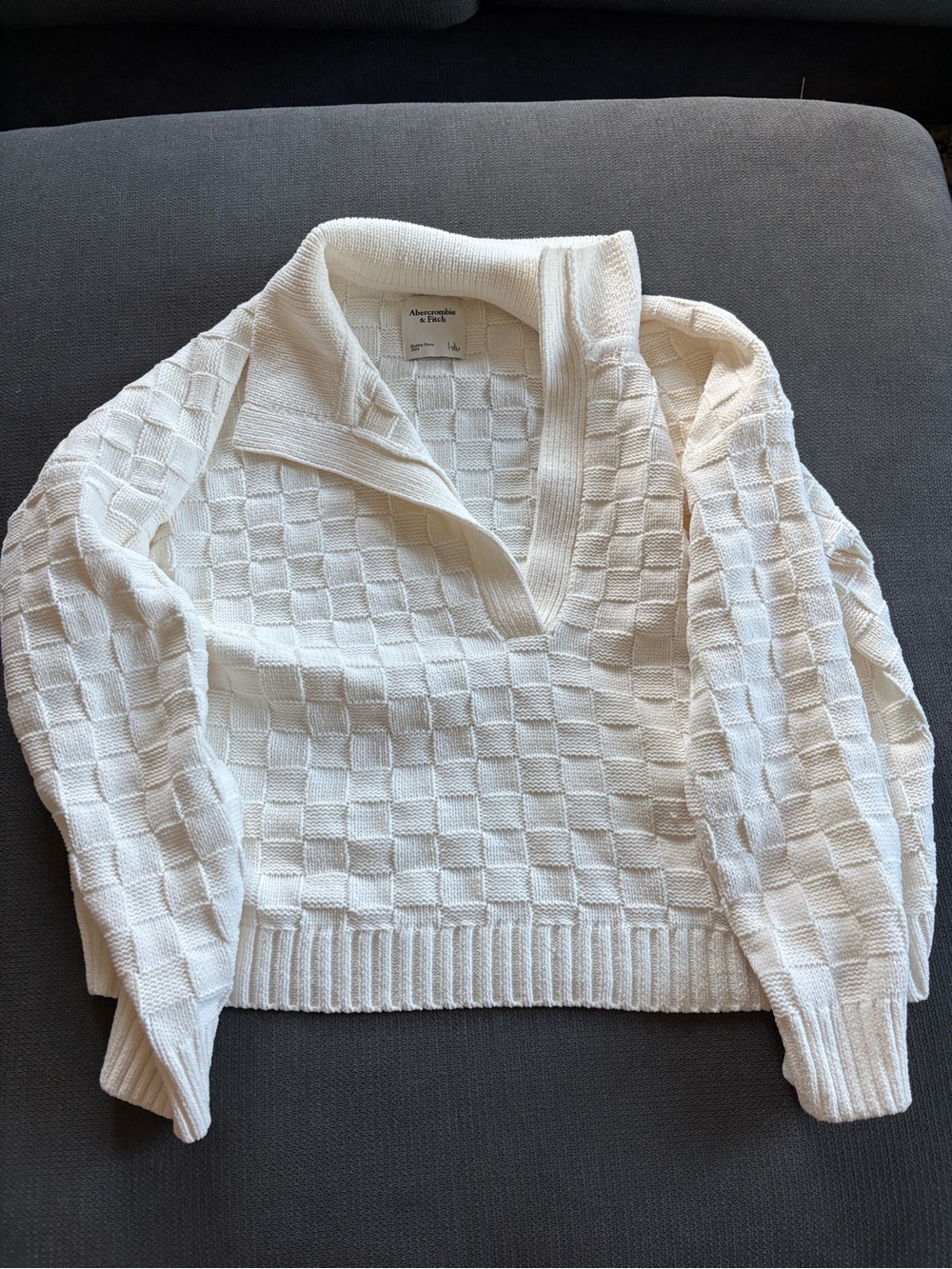 Abercrombie & Fitch Cream Textured V-Neck Sweater
